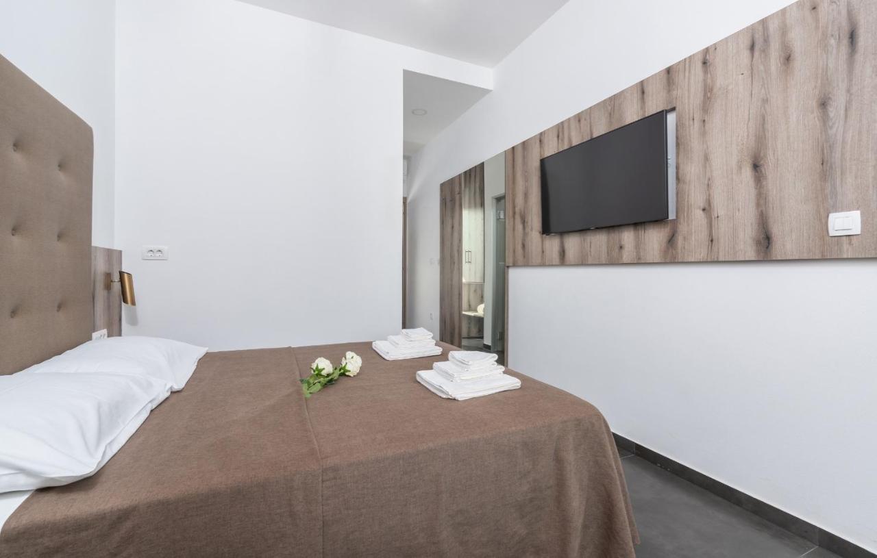 Residence Center B&B Materada Poreč Exteriör bild